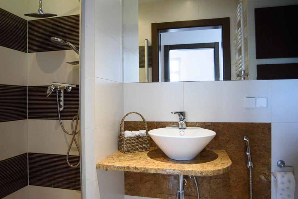 Apartamenty Neptun House Гданьск Экстерьер фото